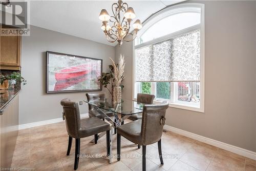 14 Evergreens Drive, Grimsby, ON - Indoor Photo Showing Dining Room