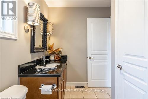 14 Evergreens Drive, Grimsby, ON - Indoor Photo Showing Bathroom