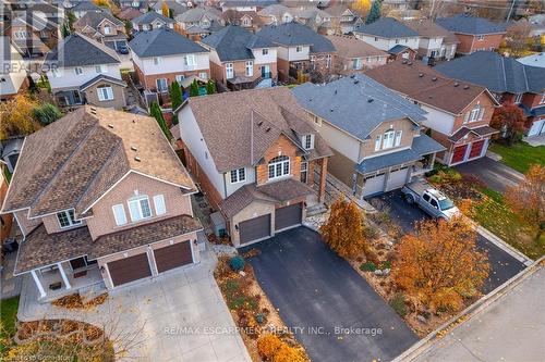 14 Evergreens Drive, Grimsby, ON - Outdoor With Facade