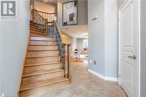 14 Evergreens Drive, Grimsby, ON - Indoor Photo Showing Other Room