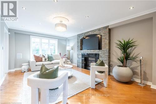 14 Evergreens Drive, Grimsby, ON - Indoor Photo Showing Living Room With Fireplace