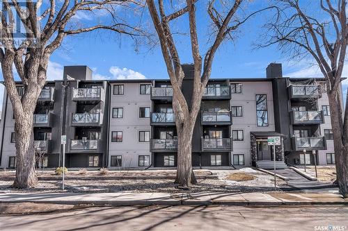 405 512 4Th Avenue N, Saskatoon, SK - Outdoor With Balcony With Facade