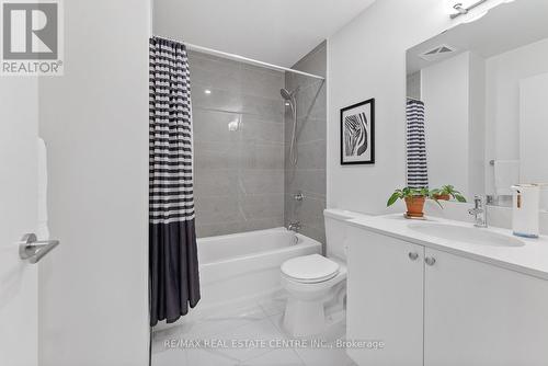 2101 - 10 Wilby Crescent, Toronto, ON - Indoor Photo Showing Bathroom