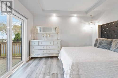 599 Beach Boulevard, Hamilton, ON - Indoor Photo Showing Bedroom