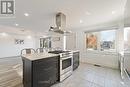 599 Beach Boulevard, Hamilton, ON  - Indoor Photo Showing Kitchen With Upgraded Kitchen 