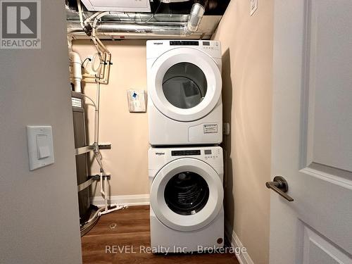 110 - 118 Summersides Boulevard, Pelham (662 - Fonthill), ON - Indoor Photo Showing Laundry Room