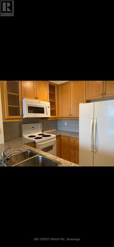 1306 - 60 Byng Avenue, Toronto, ON - Indoor Photo Showing Kitchen With Double Sink