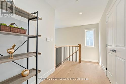 168 Courtland Street, Blue Mountains, ON - Indoor Photo Showing Other Room