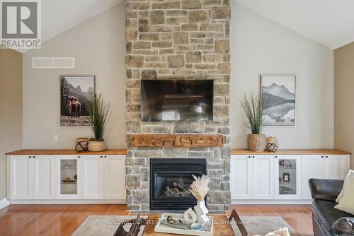 42 Jean Davey Road, Hamilton Township, ON - Indoor Photo Showing Living Room With Fireplace