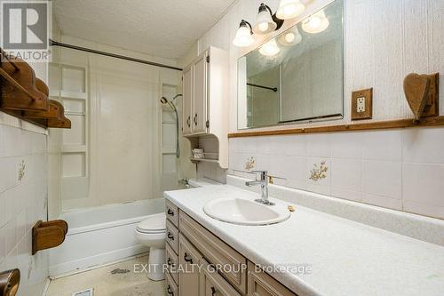 107 French Settlement Road, Tweed, ON - Indoor Photo Showing Bathroom