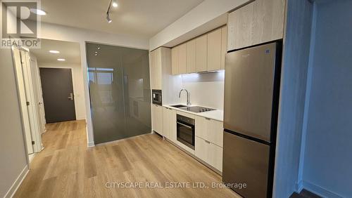 1219 - 86 Dundas Street E, Mississauga, ON - Indoor Photo Showing Kitchen With Stainless Steel Kitchen