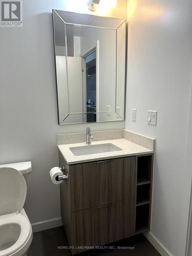 609 - 50 Forest Manor Road, Toronto, ON - Indoor Photo Showing Bathroom