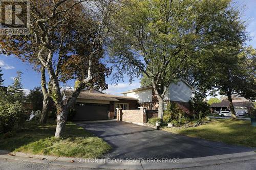 1262 Hastings Drive, London, ON - Outdoor