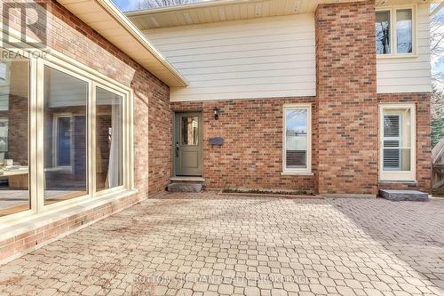 1262 Hastings Drive, London, ON - Outdoor With Exterior