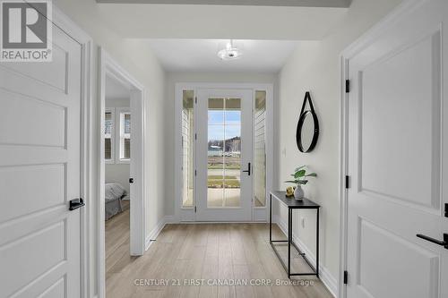 403 Breakwater Boulevard, Central Elgin, ON - Indoor Photo Showing Other Room