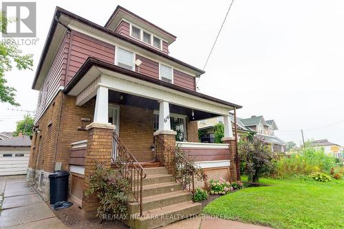 6141 Main Street, Niagara Falls (216 - Dorchester), ON - Outdoor