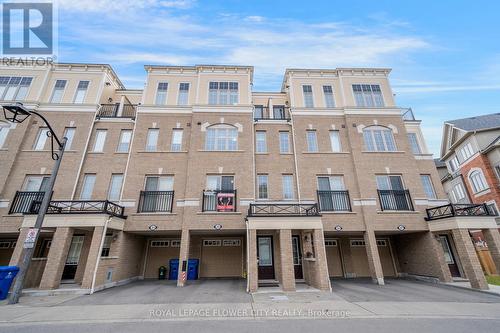 33 Christabelle Path N, Oshawa, ON - Outdoor With Balcony With Facade