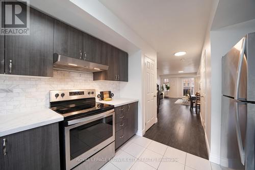 33 Christabelle Path N, Oshawa, ON - Indoor Photo Showing Kitchen With Stainless Steel Kitchen