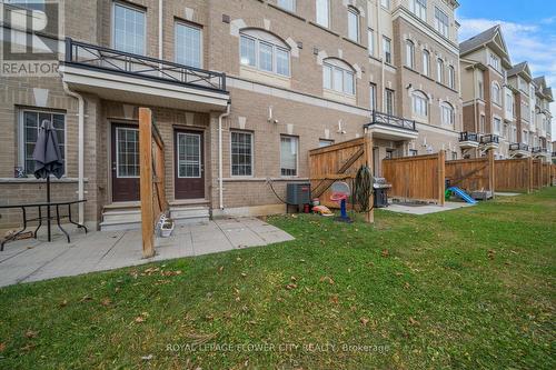 33 Christabelle Path N, Oshawa, ON - Outdoor With Balcony