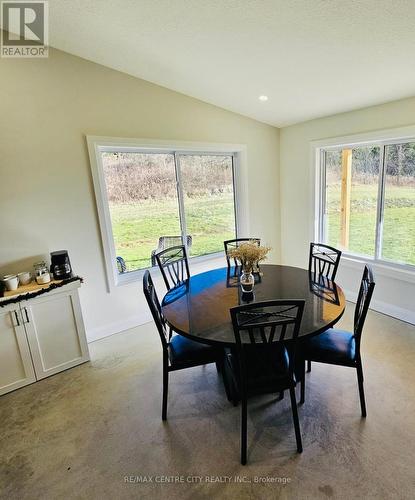 1714 E Quarter Line Road E, Norfolk (Langton), ON - Indoor Photo Showing Dining Room