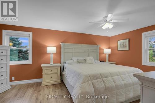 6657 Bluebird Street, Ottawa, ON - Indoor Photo Showing Bedroom