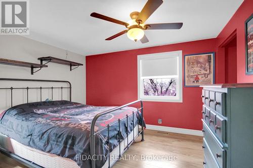 6657 Bluebird Street, Ottawa, ON - Indoor Photo Showing Bedroom