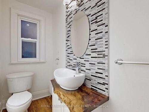 387 Old Orchard Grve, Toronto, ON - Indoor Photo Showing Bathroom