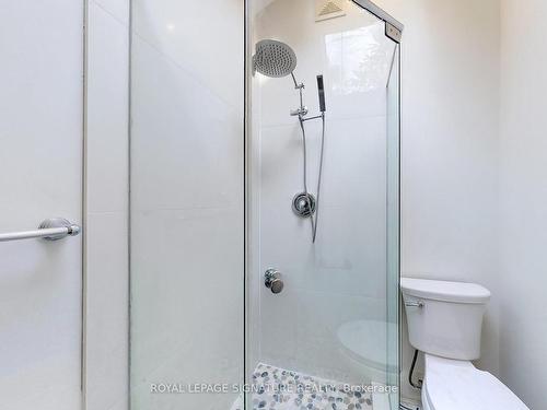 387 Old Orchard Grve, Toronto, ON - Indoor Photo Showing Bathroom