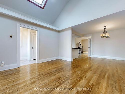 387 Old Orchard Grve, Toronto, ON - Indoor Photo Showing Other Room