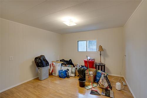 2544 Willow Park Road, Vernon, BC - Indoor Photo Showing Other Room