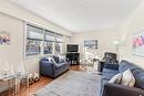 1689 Selkirk Avenue, Winnipeg, MB  - Indoor Photo Showing Living Room 