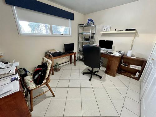 471 Princeton-Summerland Road, Princeton, BC - Indoor Photo Showing Office