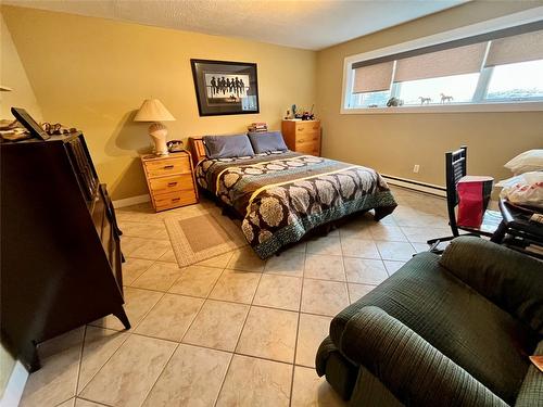 471 Princeton-Summerland Road, Princeton, BC - Indoor Photo Showing Bedroom