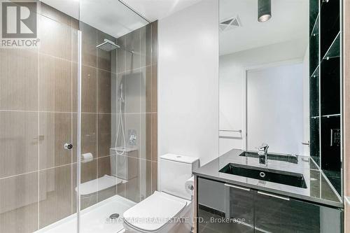 2411 - 70 Temperance Street, Toronto, ON - Indoor Photo Showing Bathroom