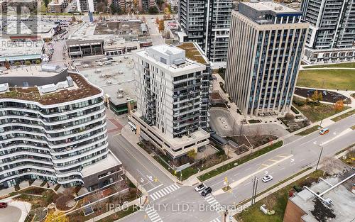 210 - 85 The Donway Way W, Toronto, ON - Outdoor