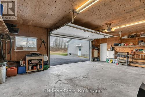 4791 Bellrock Road, South Frontenac, ON - Indoor Photo Showing Garage