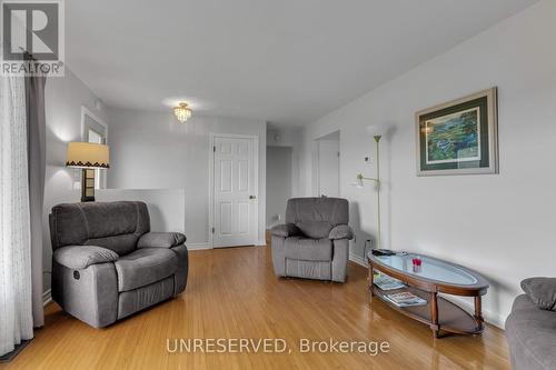 4791 Bellrock Road, South Frontenac, ON - Indoor Photo Showing Living Room