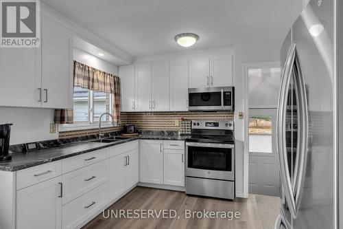 4791 Bellrock Road, South Frontenac, ON - Indoor Photo Showing Kitchen With Stainless Steel Kitchen With Double Sink