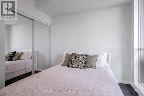 1710 - 75 Eglinton Avenue W, Mississauga, ON - Indoor Photo Showing Bedroom