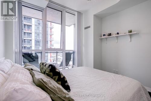 1710 - 75 Eglinton Avenue W, Mississauga, ON - Indoor Photo Showing Bedroom