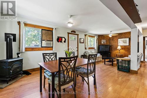 10567 Maplewood Drive, Wainfleet, ON - Indoor Photo Showing Dining Room