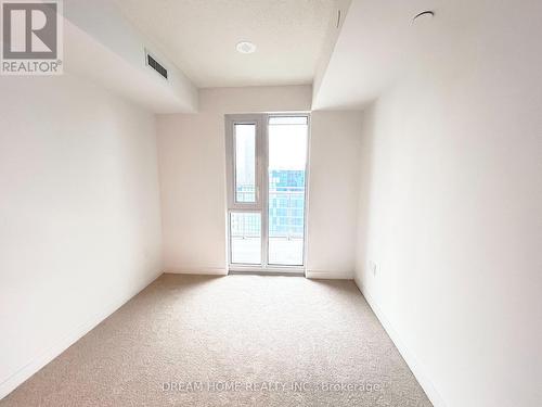 2415 - 230 Simcoe Street, Toronto, ON - Indoor Photo Showing Other Room