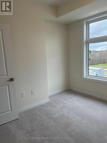 44 - 25 Fieldridge Crescent, Brampton, ON - Indoor Photo Showing Other Room