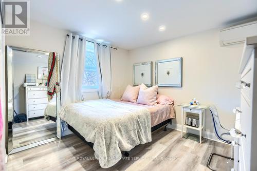 18 Ewing Street, Halton Hills, ON - Indoor Photo Showing Bedroom