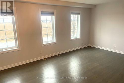 1736 Maple Grove Road, Ottawa, ON - Indoor Photo Showing Other Room