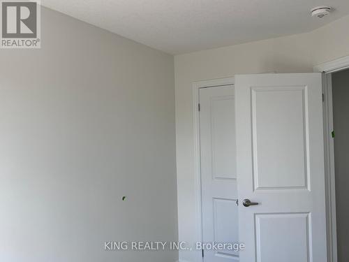 10 Reid Avenue N, Hamilton, ON -  Photo Showing Other Room