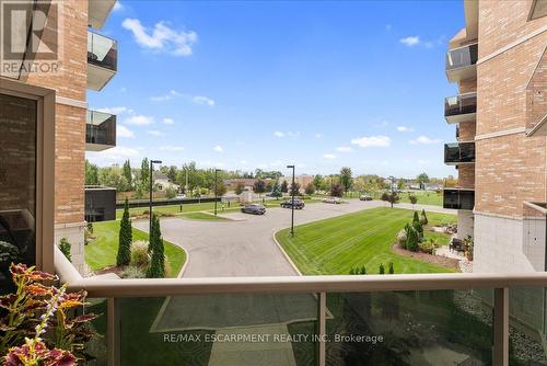 225 - 8111 Forest Glen Drive, Niagara Falls (Mt. Carmel), ON - Outdoor With Balcony