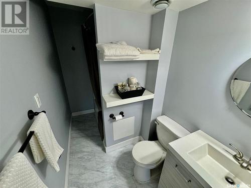 212 Taylor Avenue, Springside, SK - Indoor Photo Showing Bathroom