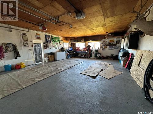 212 Taylor Avenue, Springside, SK - Indoor Photo Showing Garage