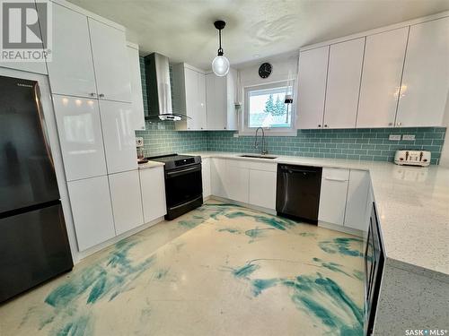 212 Taylor Avenue, Springside, SK - Indoor Photo Showing Kitchen